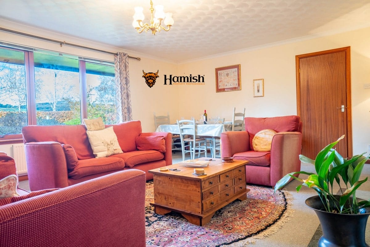 LUXURY STYLING SIMPLE HACKS TO MAKE ROOMS FEEL MORE EXPENSIVE 1 Stylish entrance hall with sleek furniture