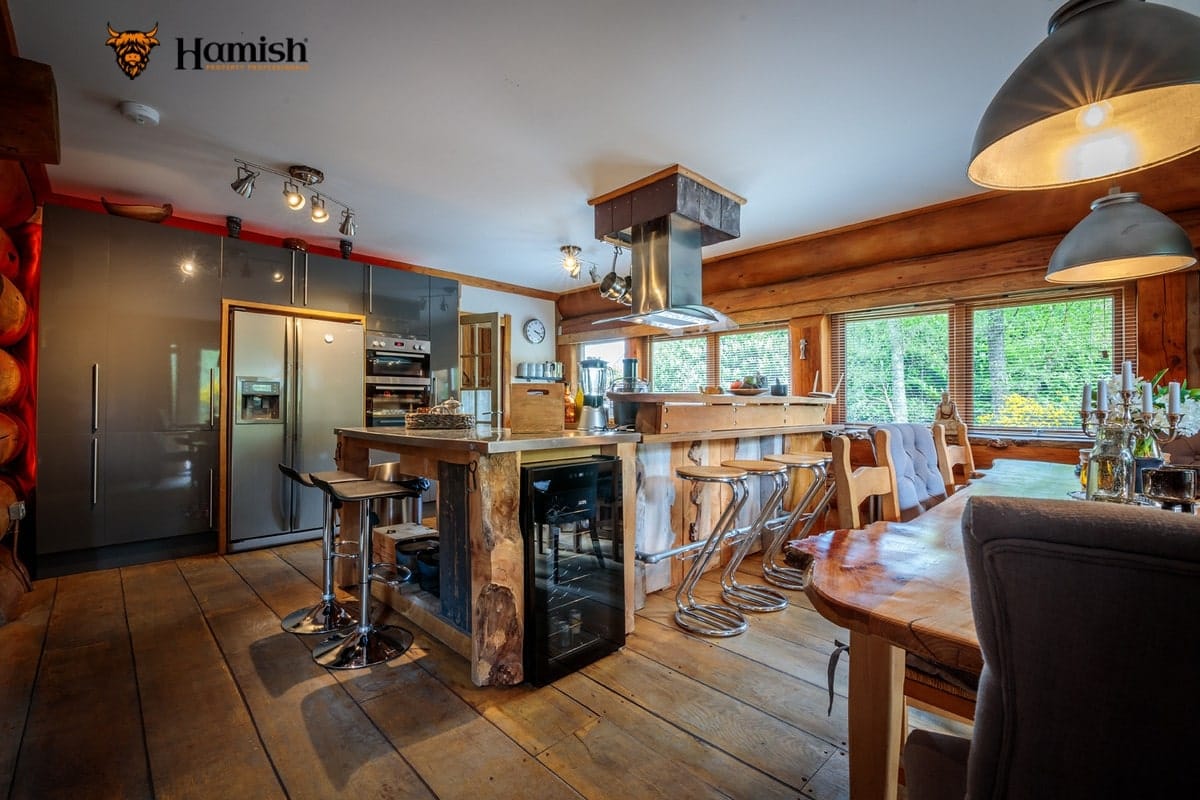 SELL YOUR HOME: EXPERT TIPS TO MAXIMISE VALUE 4 modern-kitchen